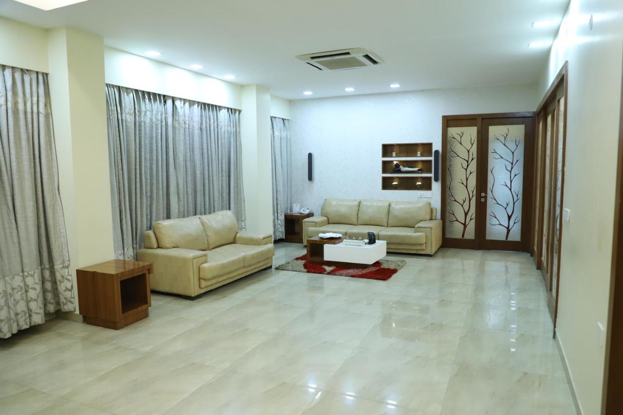 Republic Hotel ปัฏนา ภายนอก รูปภาพ