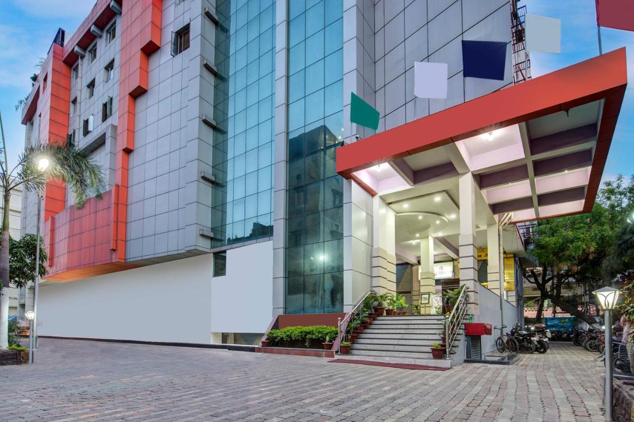 Republic Hotel ปัฏนา ภายนอก รูปภาพ